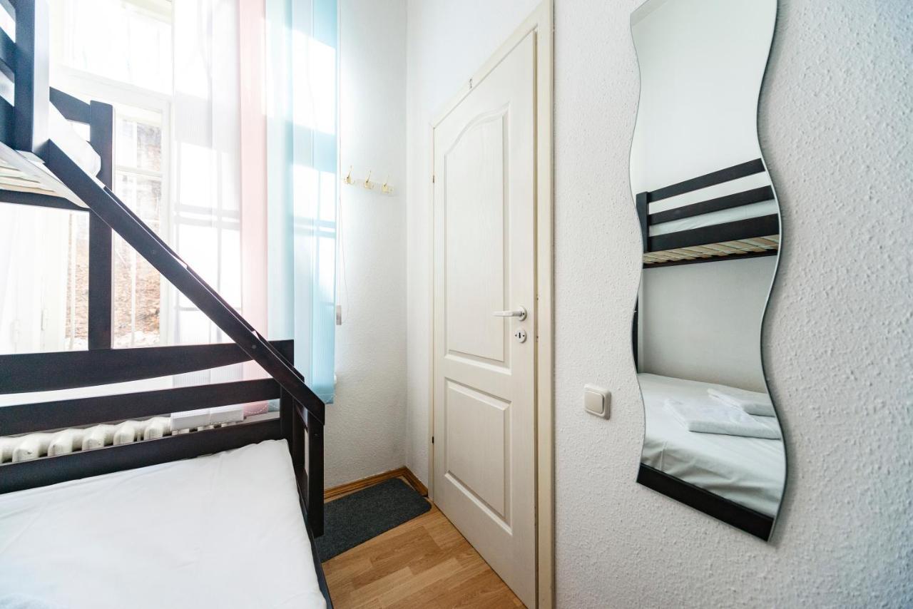 Muzey Hostel Киев Экстерьер фото