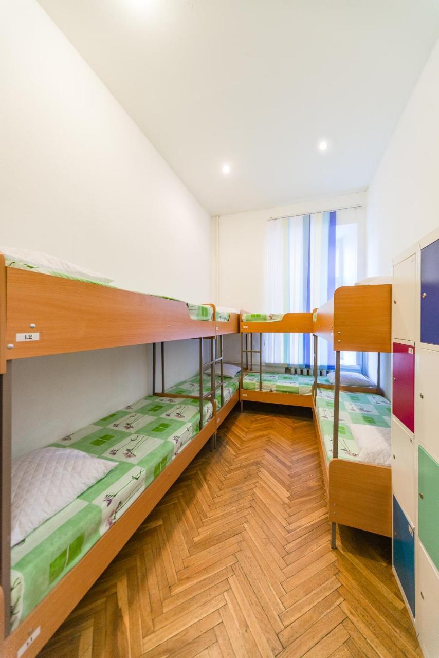 Muzey Hostel Киев Экстерьер фото